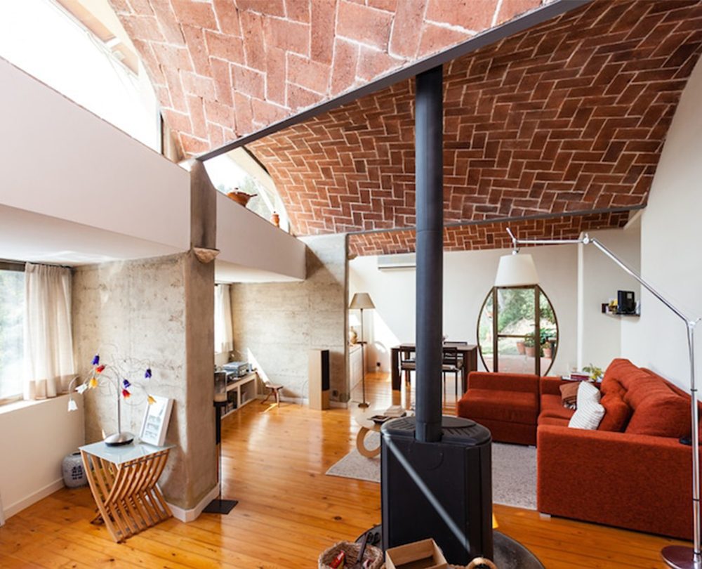 Single Family Home in Corbera