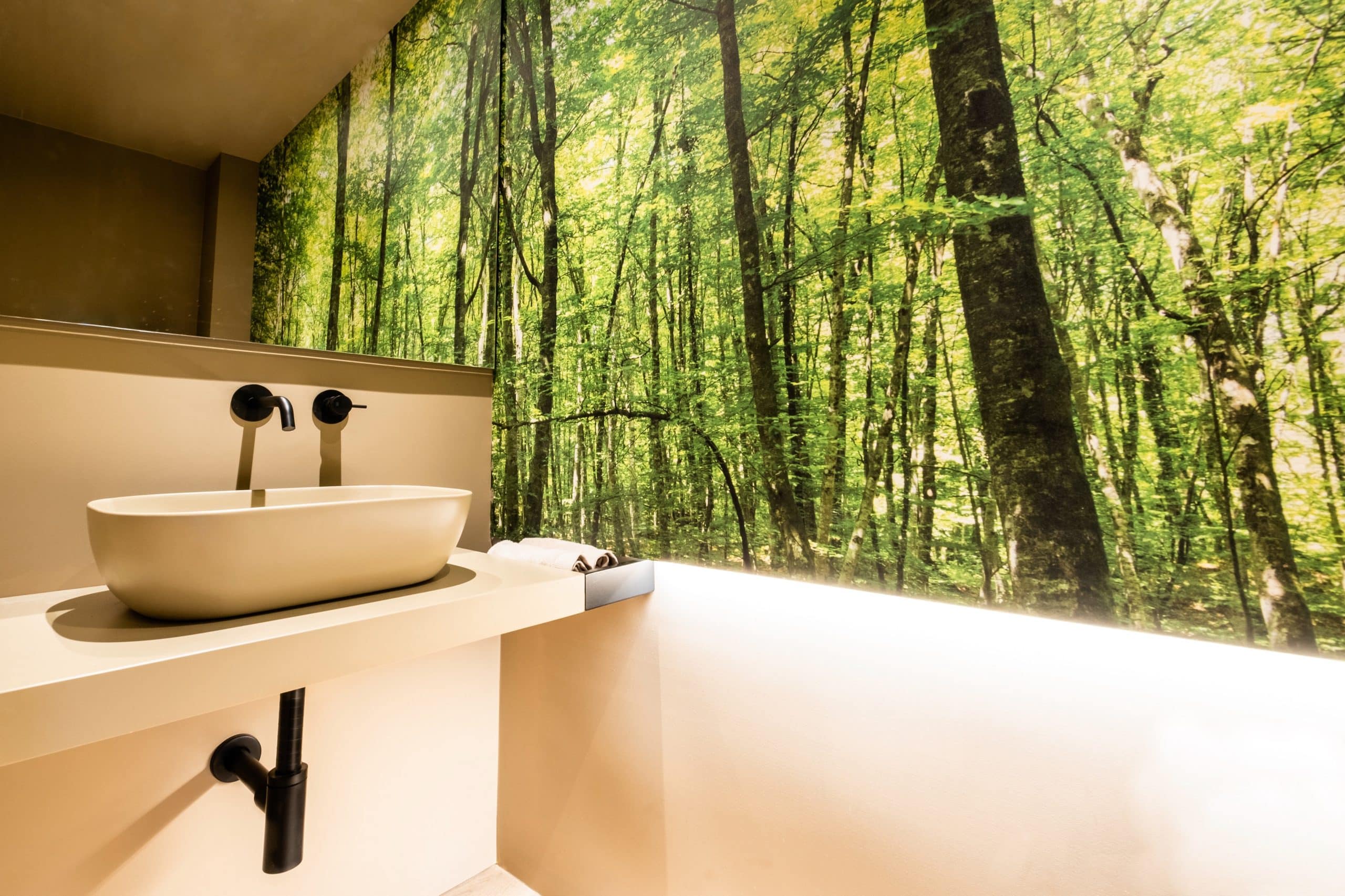 Kalada showroom bathrooms